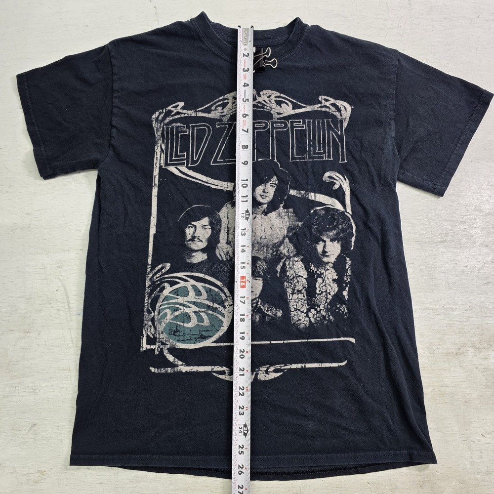 Led Zeppelin 1969 Band Promo Photo Classic Rock Metal Faces Graphic T-Shirt Sz M - Picture 6 of 6